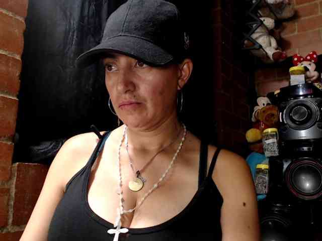 AlexandrinaFenix webcam