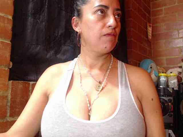AlexandrinaFenix webcam