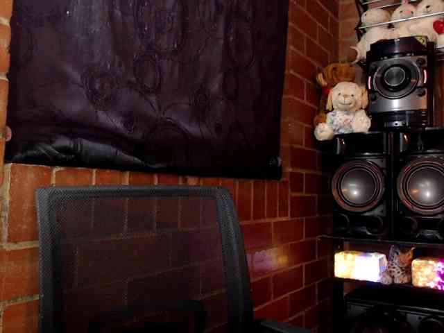 AlexandrinaFenix webcam