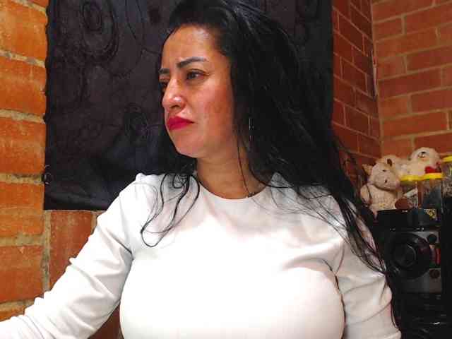 AlexandrinaFenix webcam