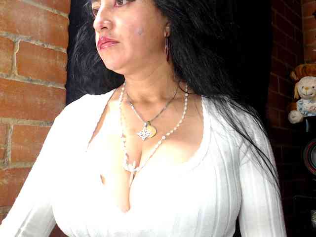 AlexandrinaFenix AlexandrinaFenix
