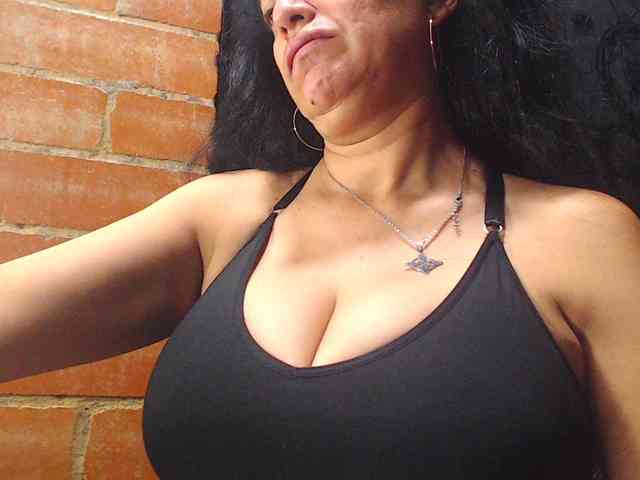 AlexandrinaFenix webcam