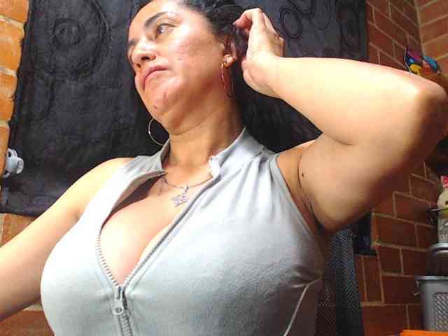 AlexandrinaFenix webcam