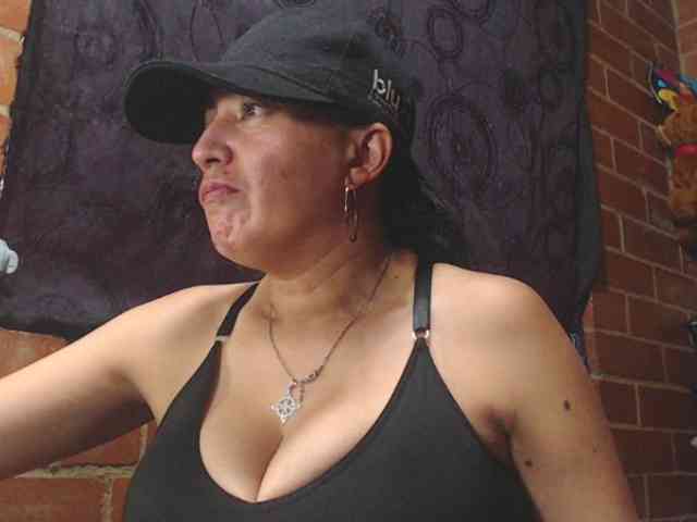 AlexandrinaFenix webcam