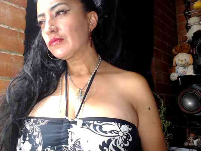 AlexandrinaFenix webcam