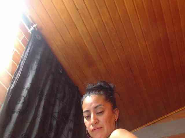 AlexandrinaFenix webcam