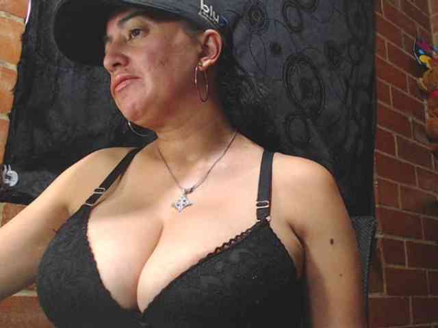 AlexandrinaFenix webcam