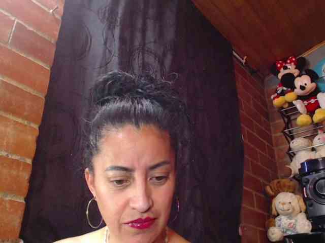 AlexandrinaFenix webcam