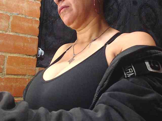 AlexandrinaFenix webcam