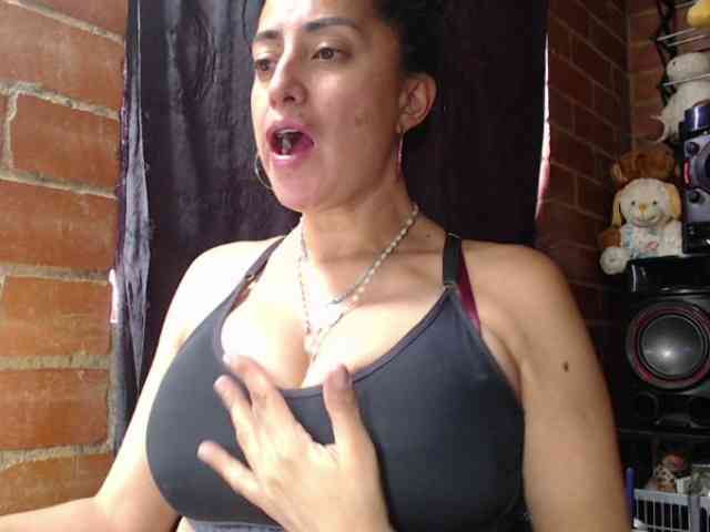 AlexandrinaFenix webcam