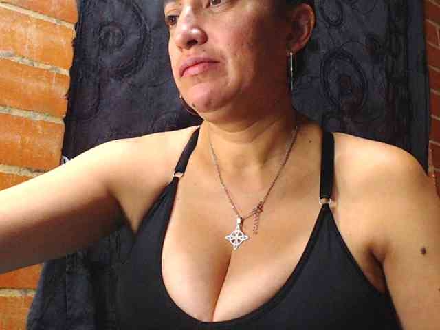 AlexandrinaFenix webcam