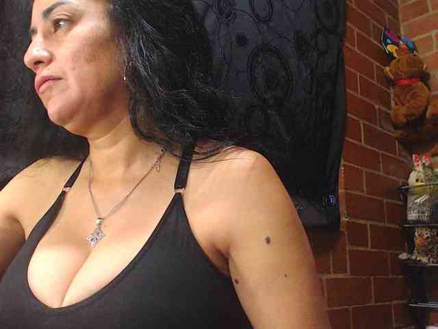 AlexandrinaFenix webcam