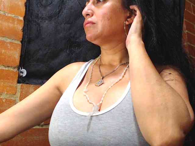 AlexandrinaFenix webcam