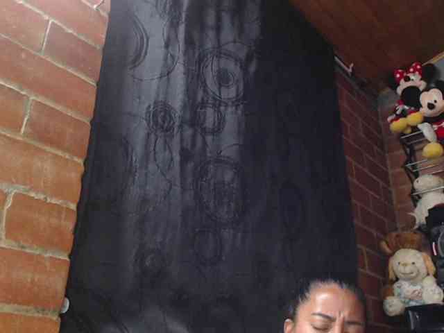 AlexandrinaFenix webcam