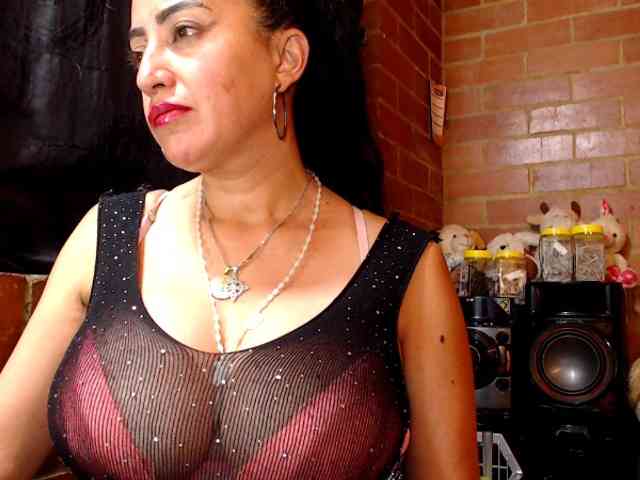 AlexandrinaFenix webcam