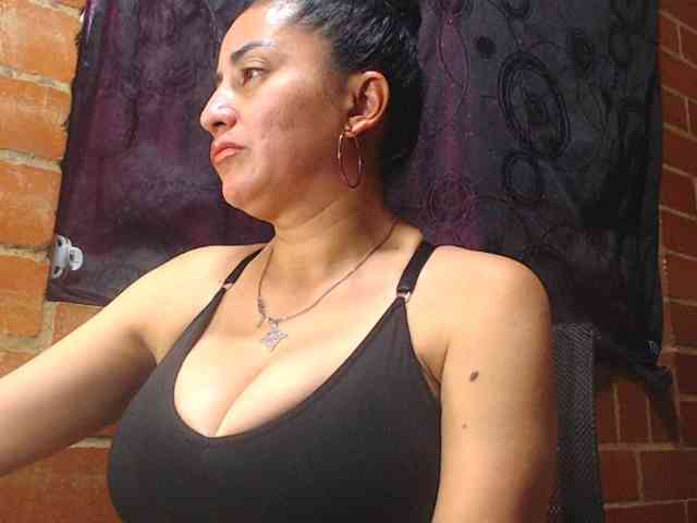 AlexandrinaFenix webcam