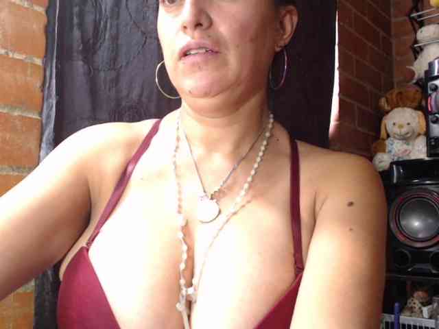 AlexandrinaFenix webcam