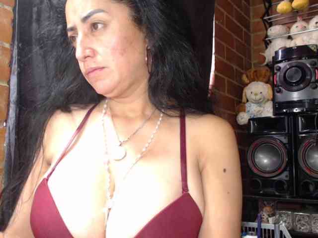 AlexandrinaFenix webcam