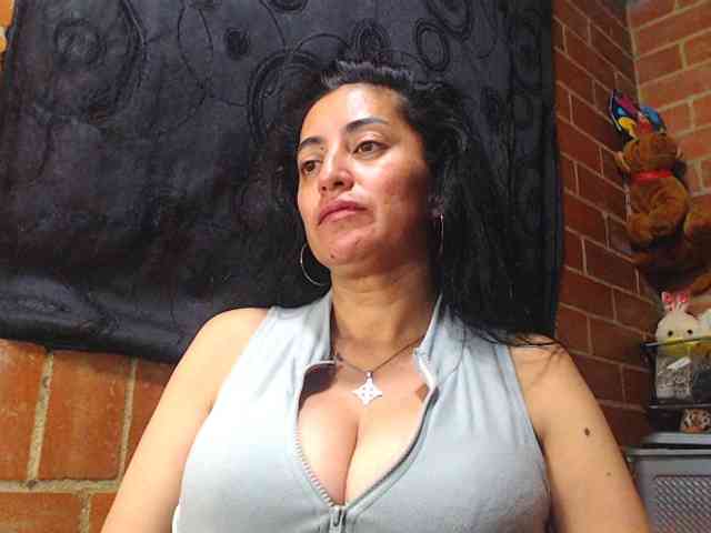 AlexandrinaFenix webcam