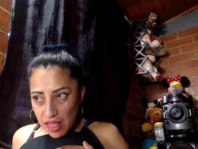 AlexandrinaFenix webcam