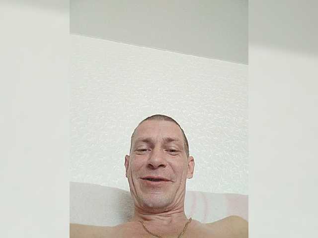 Falos39 live cam