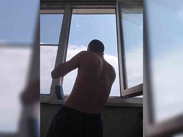 Falos39 Live Webcam on BongaCams