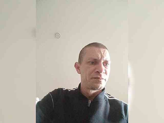 Falos39 Live Webcam on BongaCams