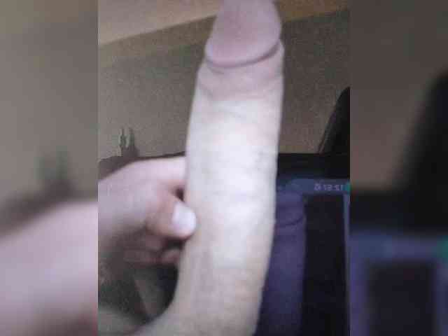 MalchikVZhopePalchik