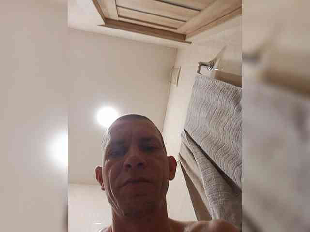 Falos39 Sex Cam Show