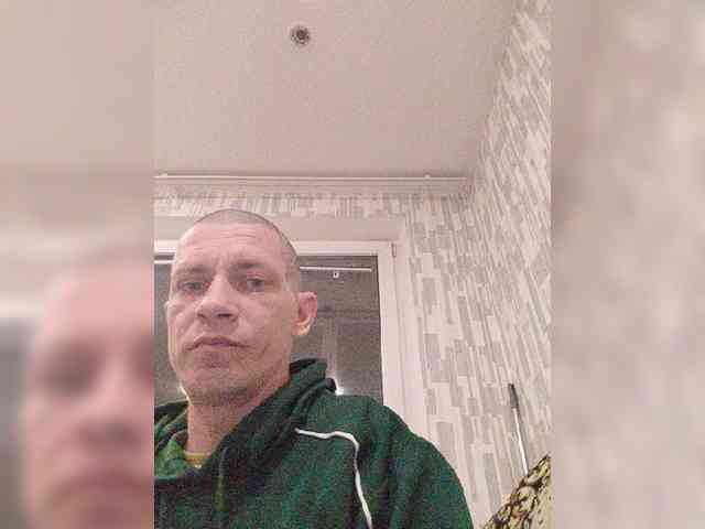 Falos39 Live Webcam on BongaCams