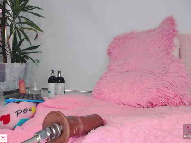 CristalSkinny webcam