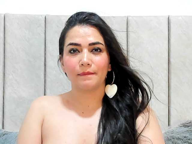 BabeLeidy live cam on BongaCams