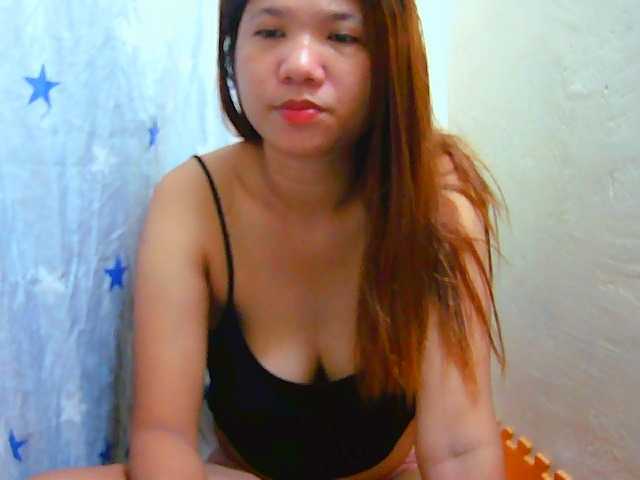 yummyflirtpussy live cam preview