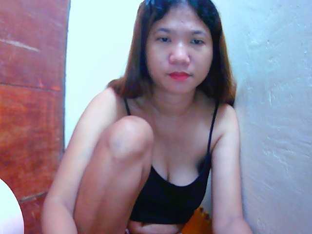 yummyflirtpussy live cam on BongaCams