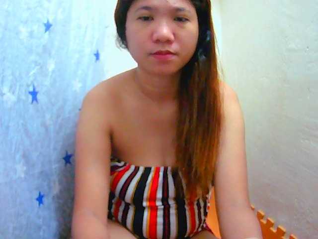 yummyflirtpussy live cam preview