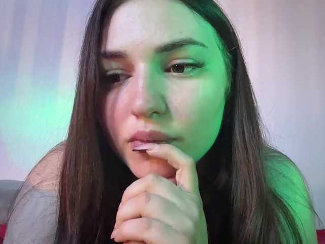 -monika- cam belle