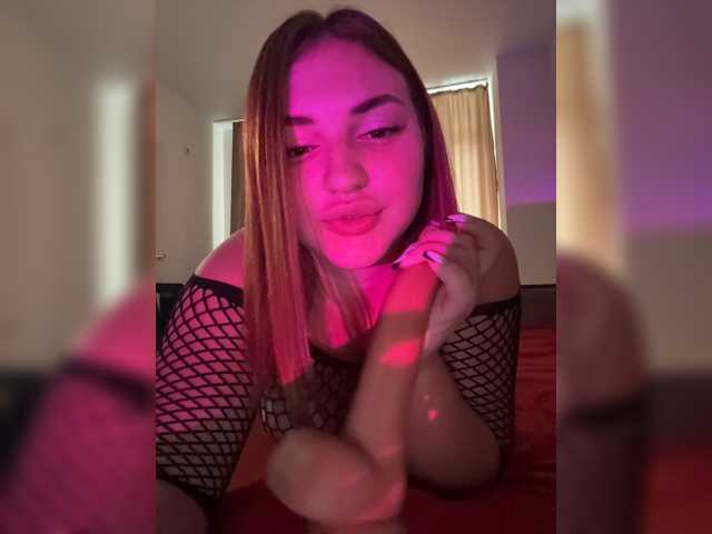 -Monika-, en directo ahora en BongaCams