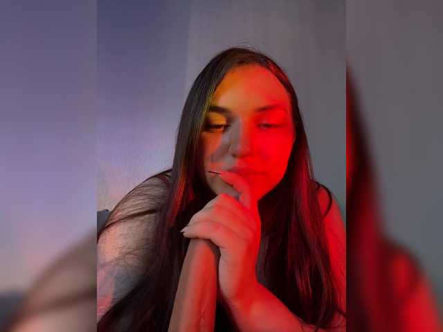 модель -Monika-