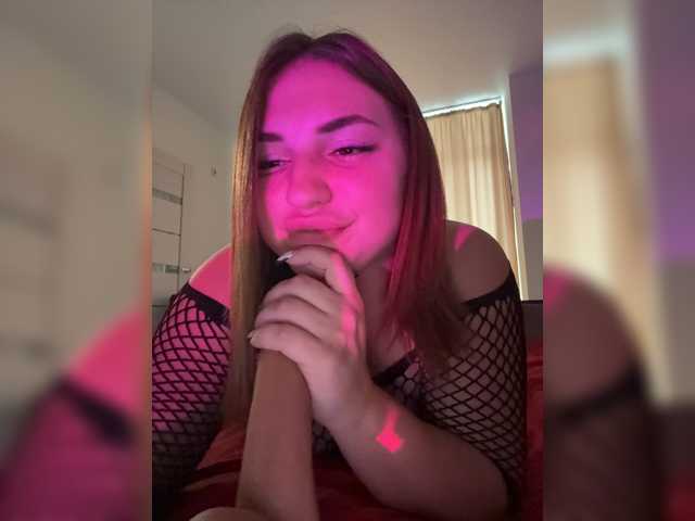 -Monika-, en directo ahora en BongaCams
