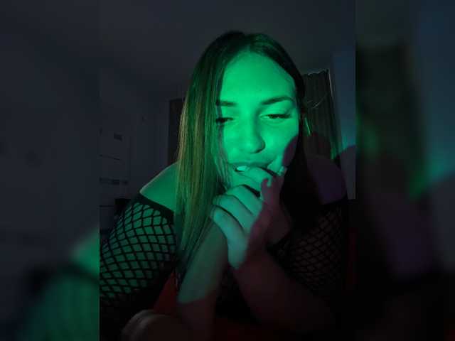 -Monika-, en directo ahora en BongaCams