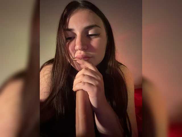 -monika- cam belle