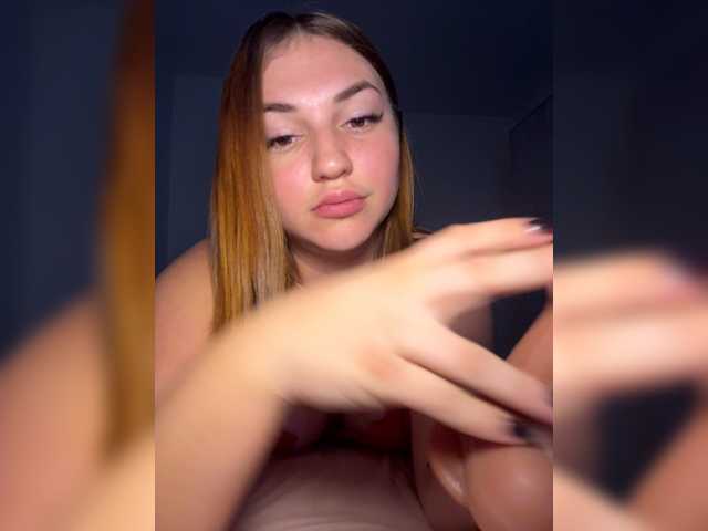-Monika- live cam on BongaCams