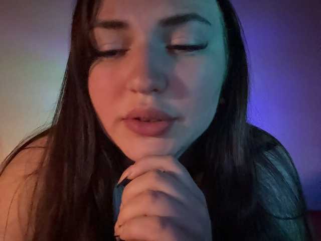 -monika- cam belle