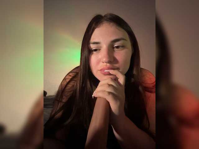 -monika- cam belle