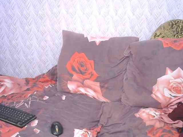 KristenXLove webcam