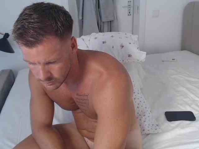sexyandmarried