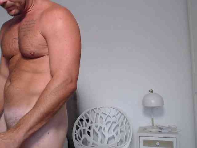 sexyandmarried sexyandmarried