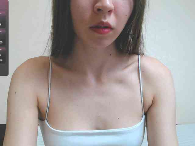 -KrissX- webcam