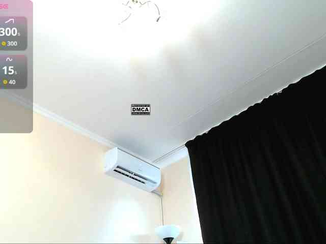 -KrissX- webcam