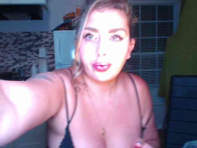 KattyCrawford webcam